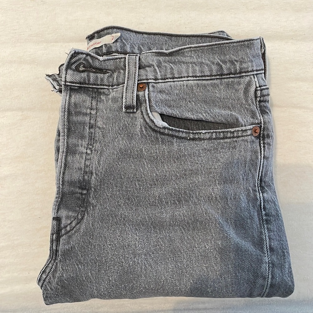 Levi’s Wedgie Straight Jean